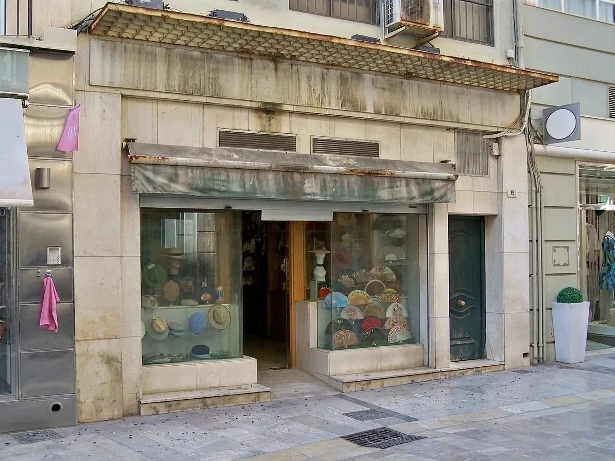Ravalement de façade commerciale dans le Gard Ravalement de façade commerciale dans le Gard